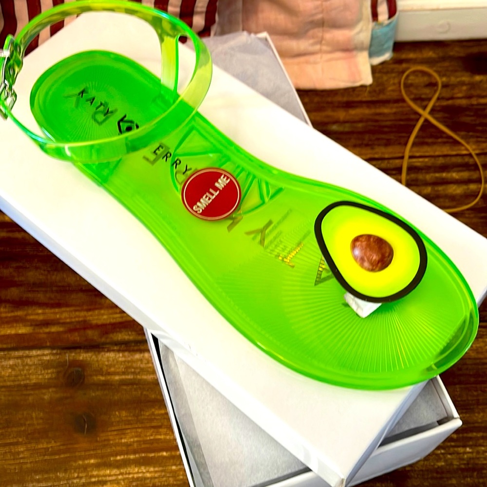 Katy Perry Avocado Geli sandals